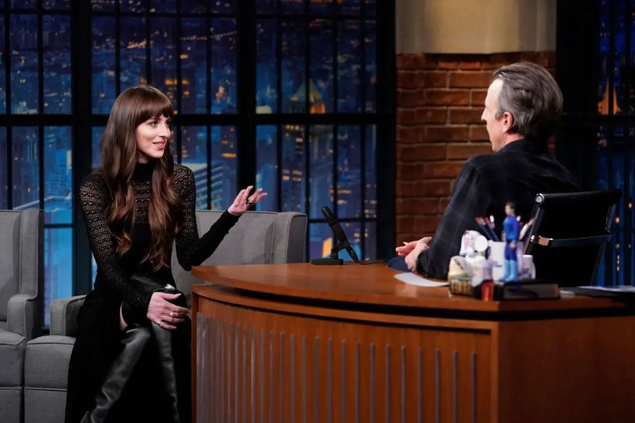 Dakota Johnson at Late Night With Seth Myers in New York4